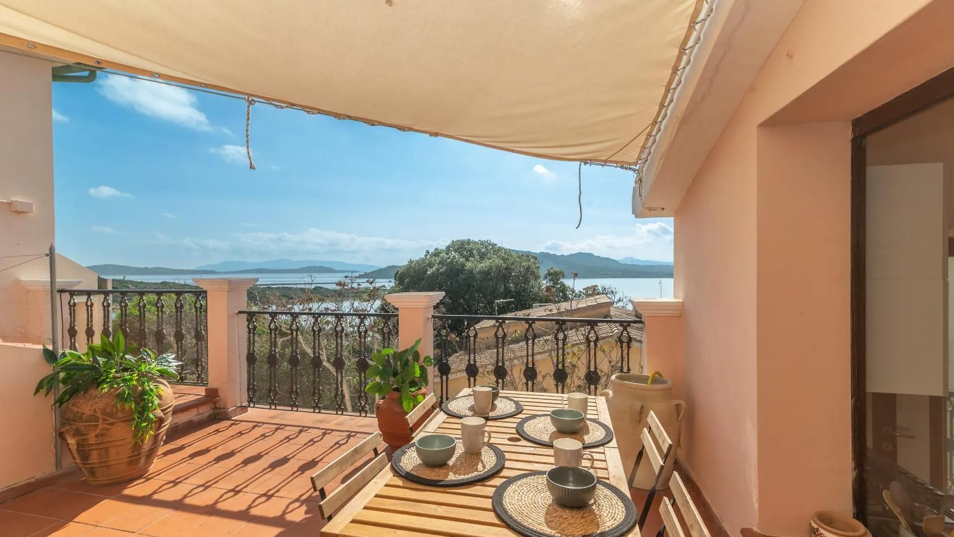 Le Giare 2 Villa La Maddalena